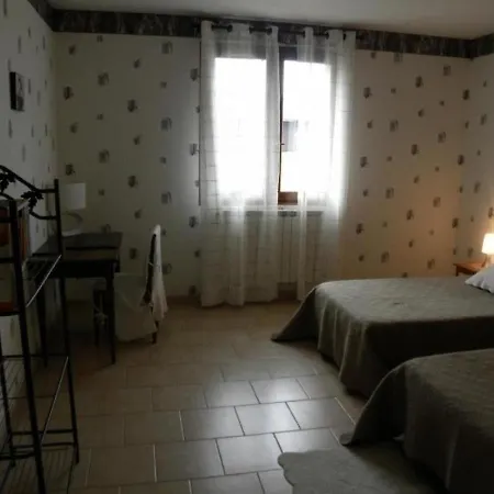 Saint-jean-le-comtal, 2 Pieces, 2 Personnes - Fr-1-483-264 Saint-Jean-le-Comtal
